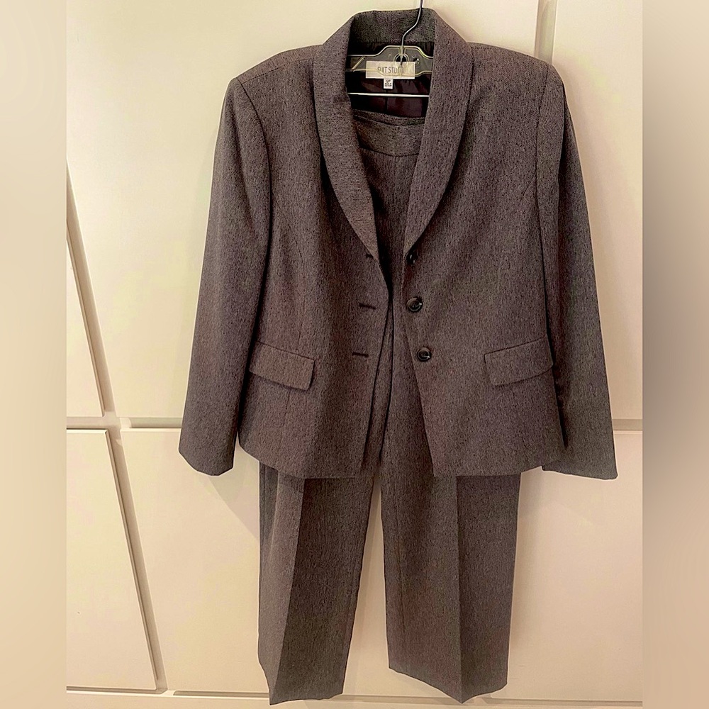 Suit Studio 12P Pant Suit Set Gray/Brown